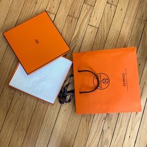Hermes shopping bag, ribbon and scarf box GUC